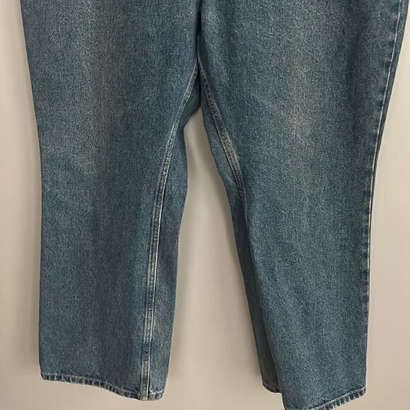 Lands’ End Women’s 16 Petite original fit traditional waist bootleg, jeans - Picture 3 of 10